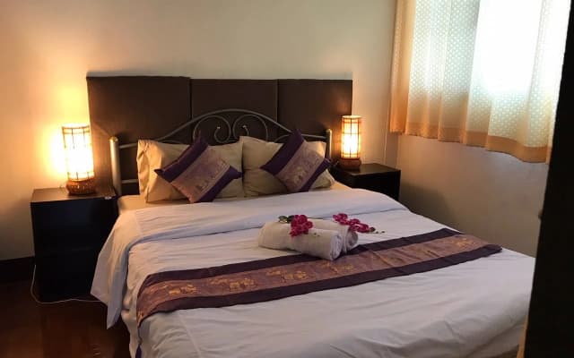 Rohan Guesthouse - photo 4