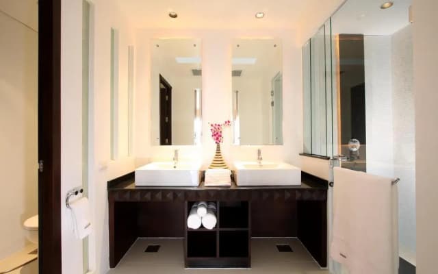 Phuket Kata Beach Seaview Penthouse - photo 2