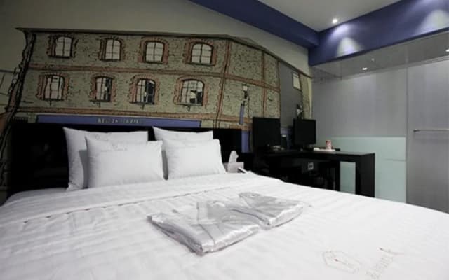 Hotel K - photo 5