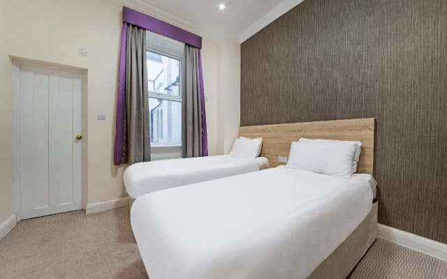 OYO London 24 Sussex - photo 4