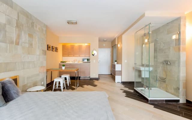 Riverhood Apartment - photo 3