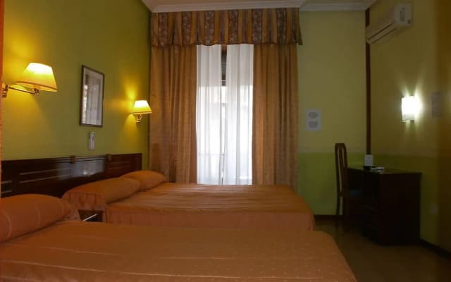 Hostal Centro Sol - photo 3
