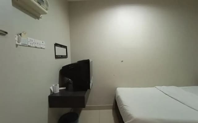Hotel O Nice Stay Three Six Five Services - photo 5