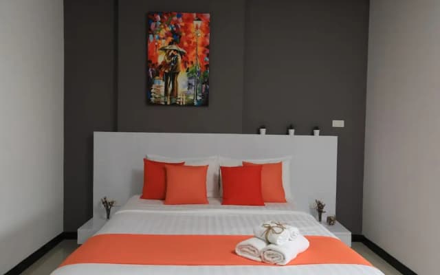 Nai Harn Condominium - photo 4