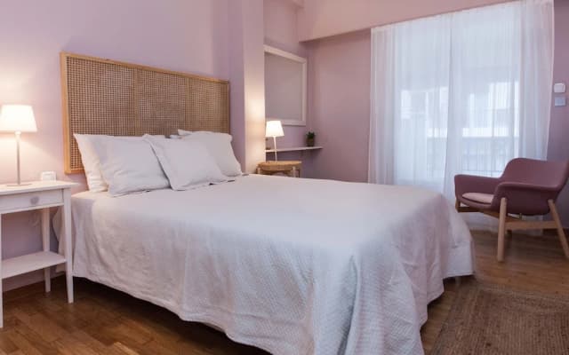 Pagrati Urban Oasis Getaway 2Bd Apt - photo 3