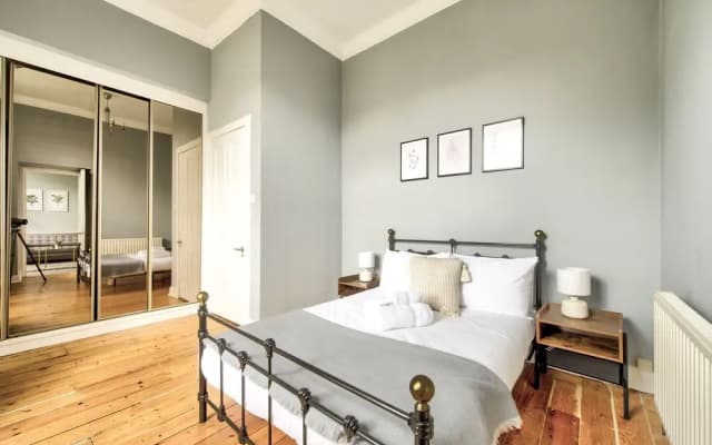 Manor Place Apartment - photo 4