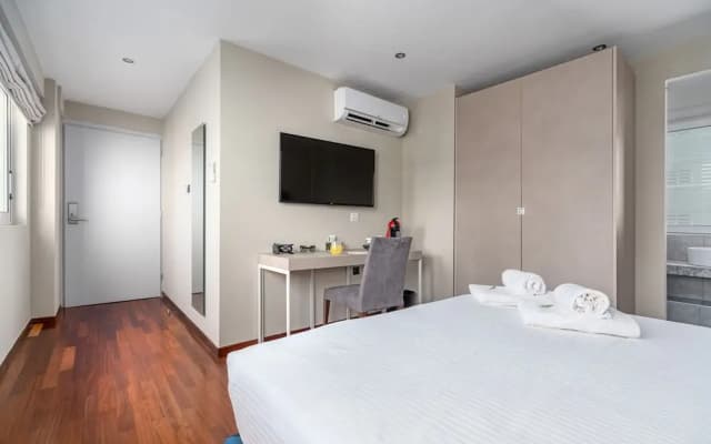 Aeolos Luxury Suites - photo 3