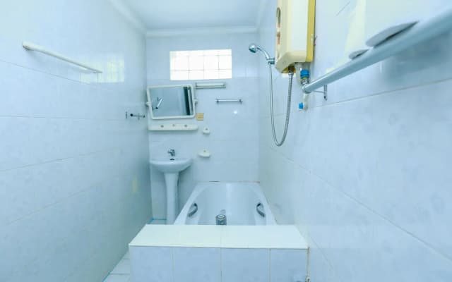 French Garden Hostel - photo 4