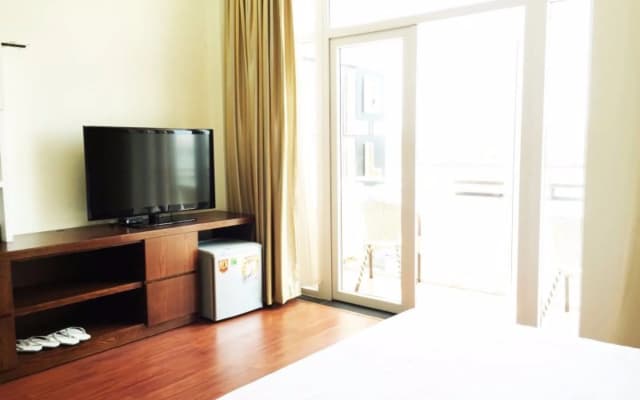 Blossom July Hotel - photo 3
