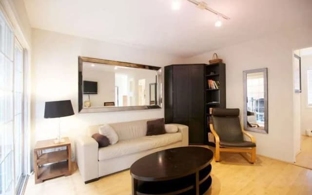Castro Central Apartment - photo 5