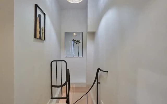 Superb Duplex Apartment Center of Paris - photo 2