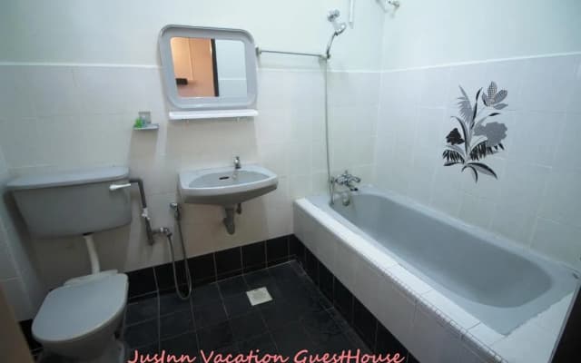 JusInn GuestHouse - photo 5