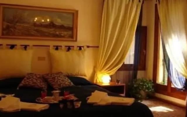 Venice Rainbow Rialto Hotel - photo 5