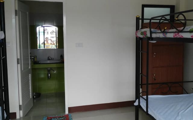 LP Star Hostel - photo 4
