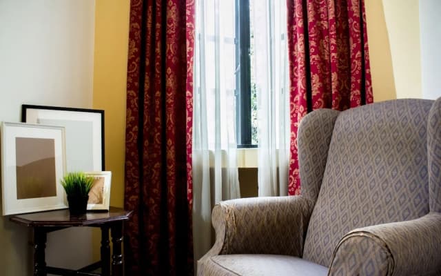 Duta Vista Executive Suites - photo 3