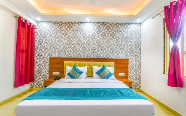 Hotel Luxe Stay - photo 4