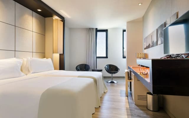 Hotel Barcelona Condal Mar Affiliated by Meliá - photo 4