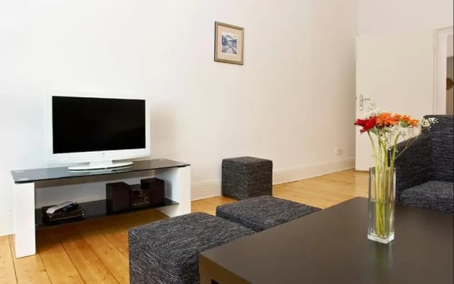 BerlinLux Apartments - City West - photo 3