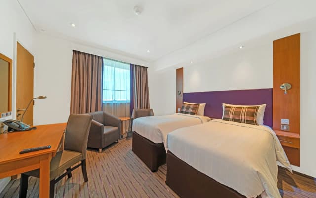 Premier Inn Dubai Silicon Oasis Hotel - photo 2