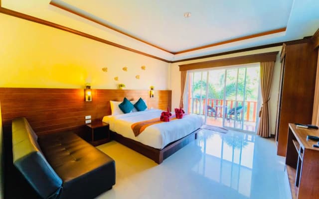 Lanta Resort - photo 2