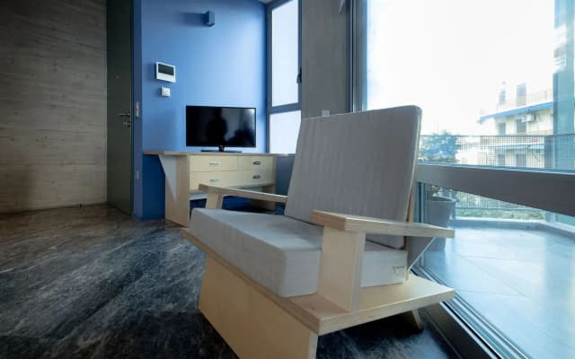 Athens BlueBuilding - photo 4