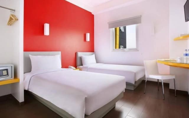 Amaris Hotel Tendean - photo 4