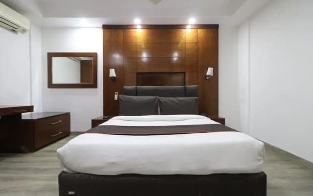 GoldRoom - photo 4