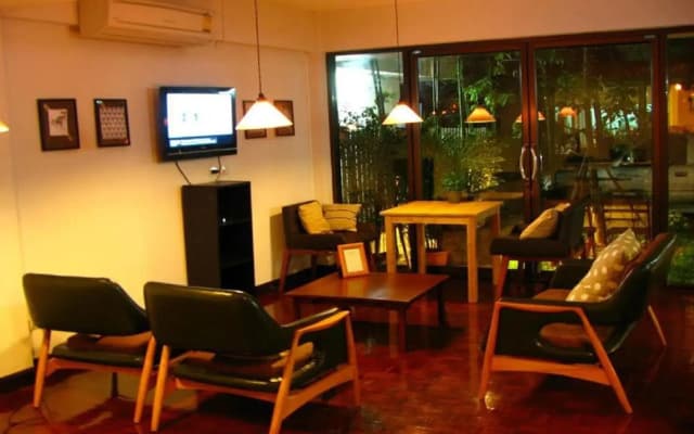 House 23 Guesthouse - photo 3