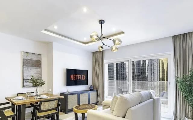 LUX  The Bonnington JLT Suite 2 - photo 4