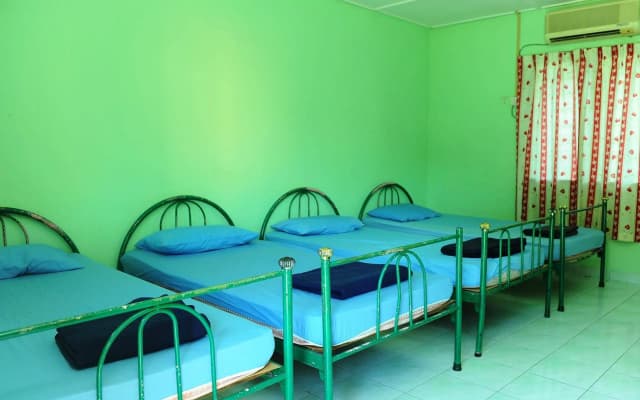 Capital O 90665 Countryview Recreation Park & Resort - Hostel - photo 2