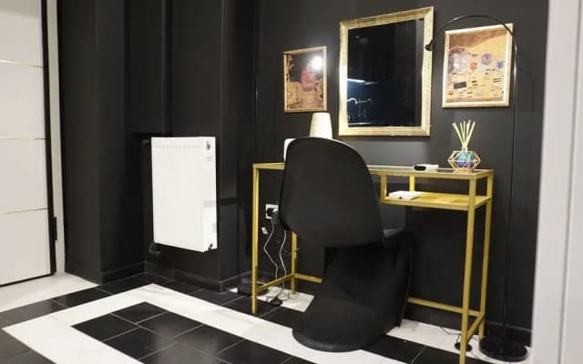 Exclusive Design Studio with Yard - photo 2