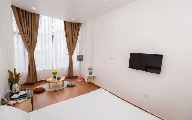 Cat Linh Hotel - photo 2