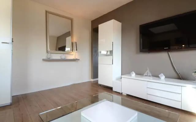 Friendly Rentals Gare Du Nord View Apartment - photo 4