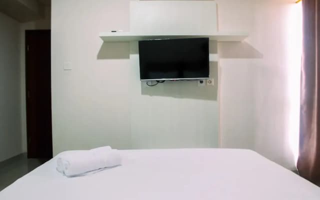 Comfy And Spacious 2br Callia Apartment - photo 2