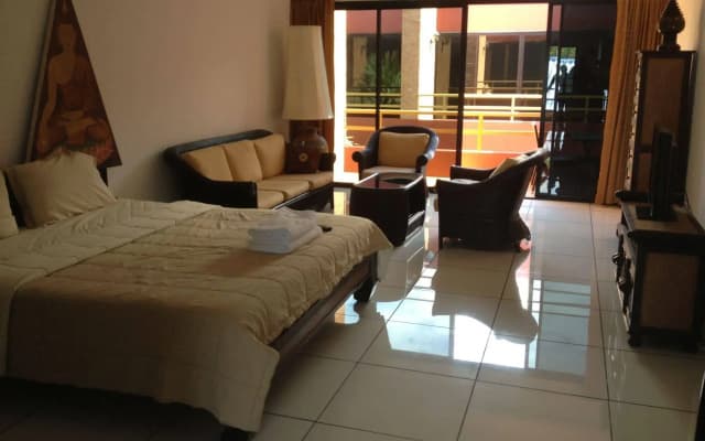 The Retreat - photo 2