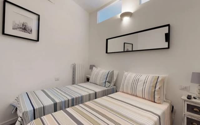 Luxury 2 bedrooms apartment - photo 3
