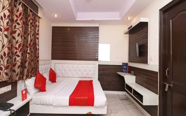 Mahesh Inn - photo 2