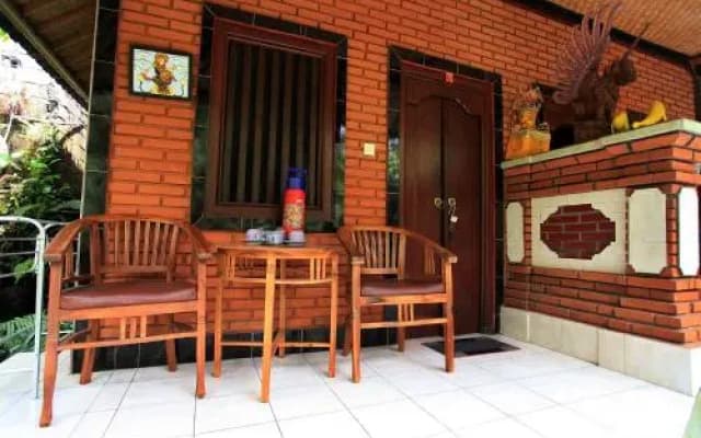 Ayu Homestay - photo 4