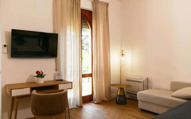La Villa bed & breakfast - photo 2