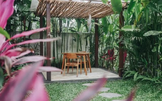 3 Beagles Ubud - photo 2