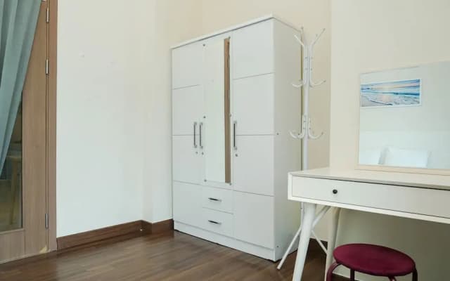 Minimalist and Relaxing 1BR Apartment at Puri Orchard - photo 3