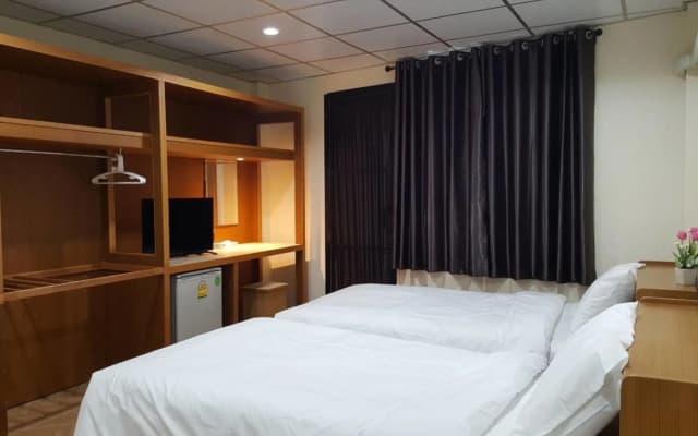 Double D Rooms & Cafe - photo 5