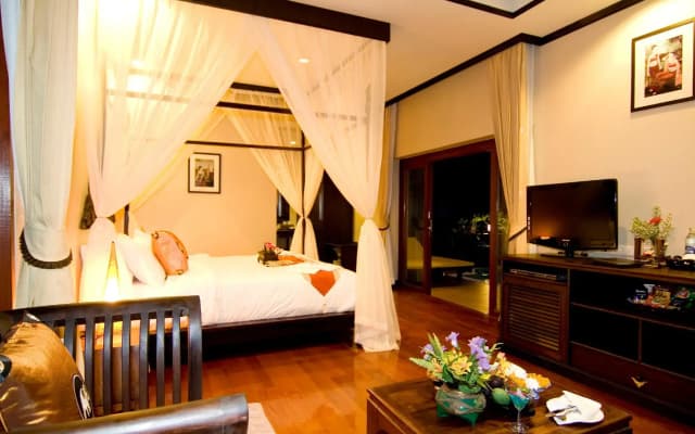 Kanok Buri Resort - photo 5