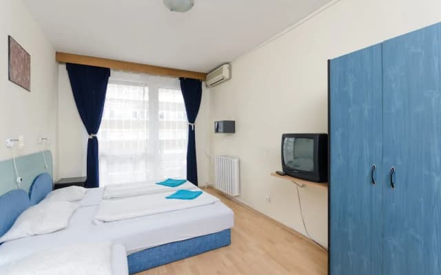Peter's Apartments - photo 5