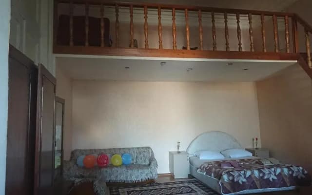 Grandma`s Hotel - photo 2
