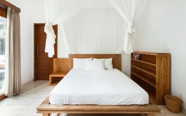 Ariana Villa - photo 5