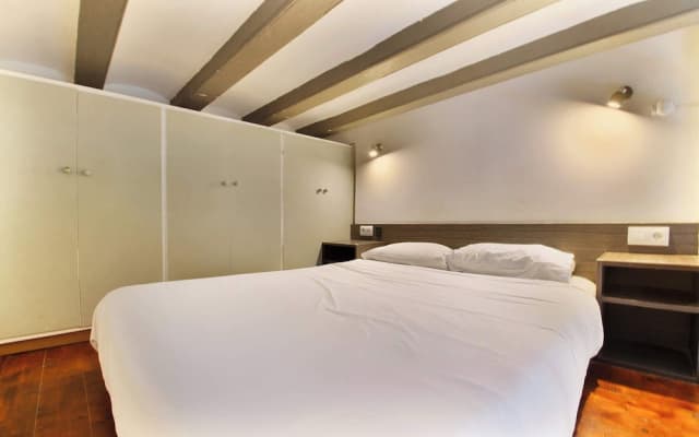Aqua Apartment by Olala Homes - photo 2