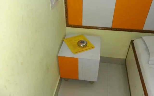 Kiran Guest House - photo 2
