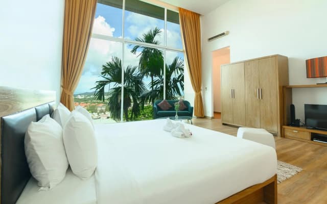 Hilltop Wellness Resort - photo 3
