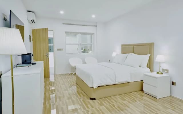 akomadoo retreat - photo 5
